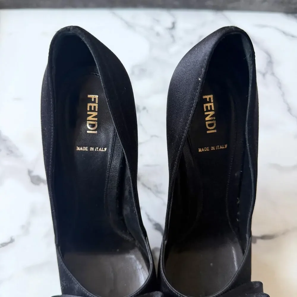 Fendi deco bow